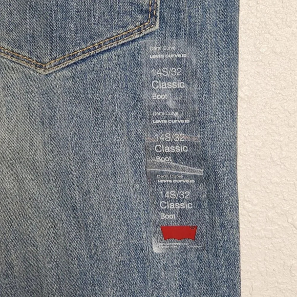 Levis Demi Curve Womans Classic Bootcut Jeans 14/32 - Picture 8 of 10